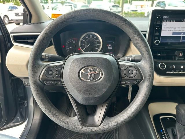 Used 2020 Toyota Corolla LE FWD image 19