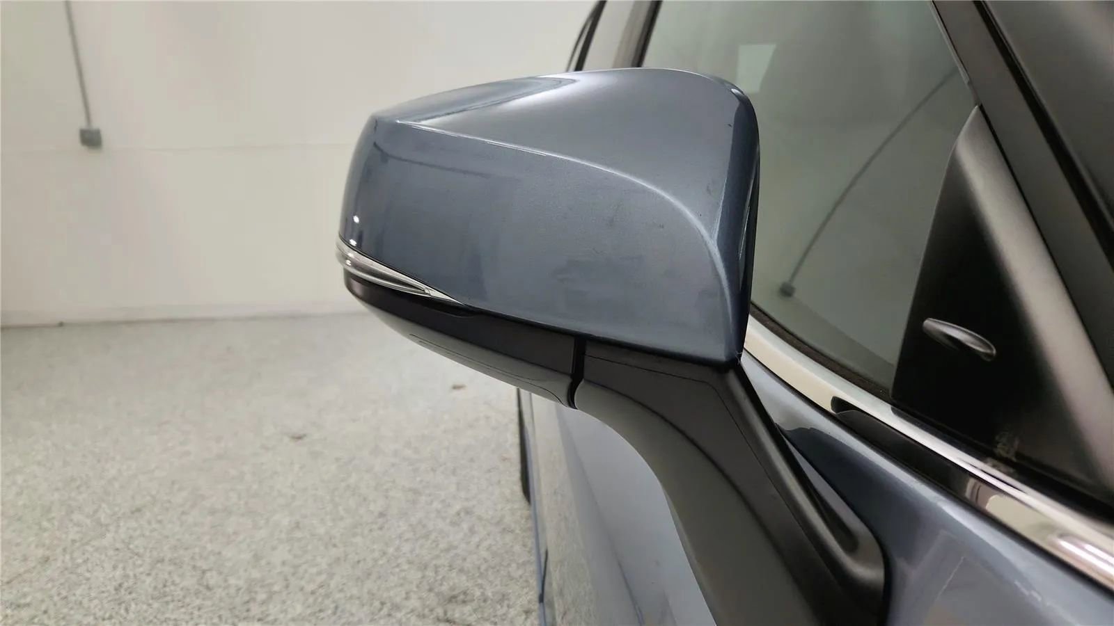 Used 2023 Toyota Highlander LE image 18