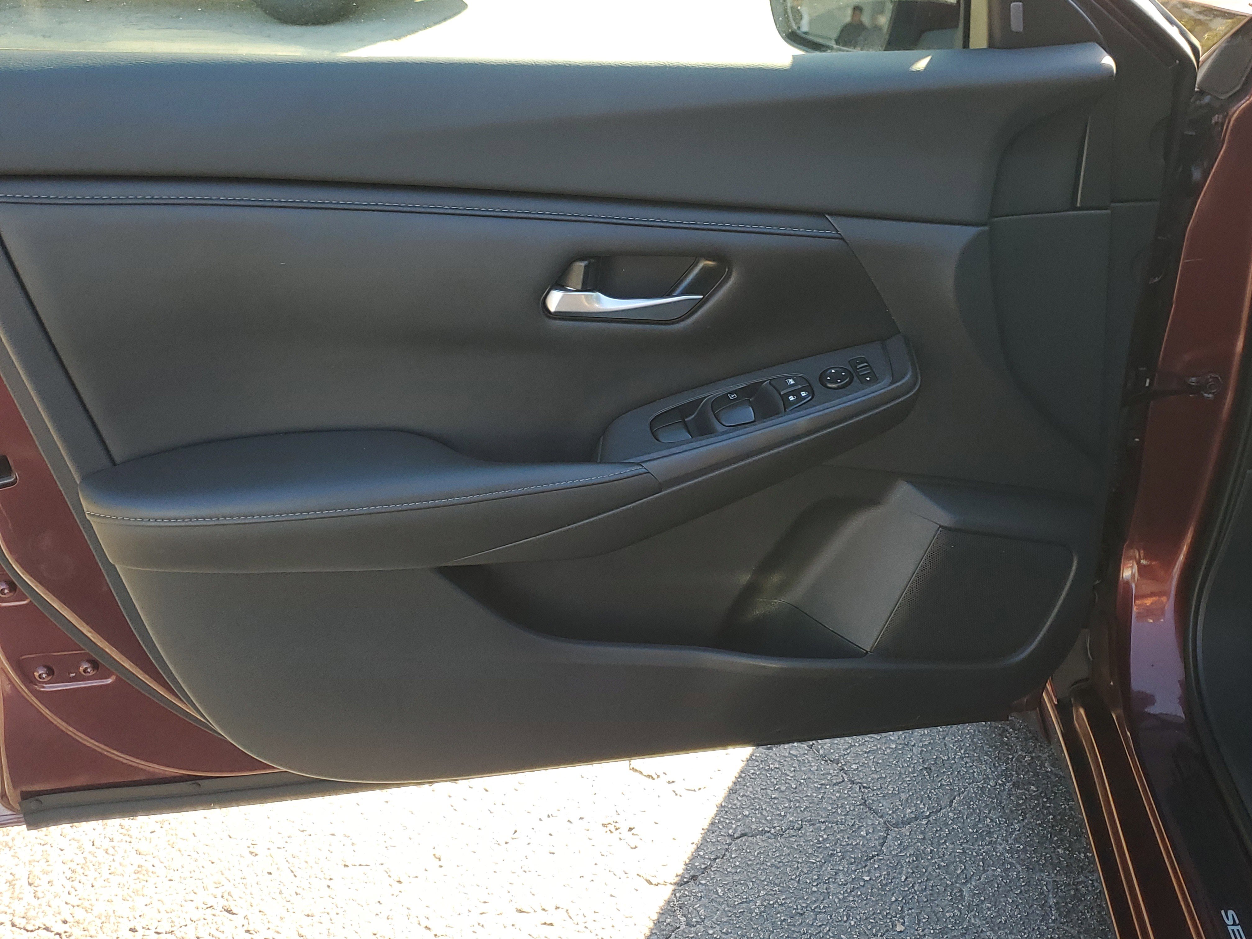 Used 2021 Nissan Sentra SV image 17