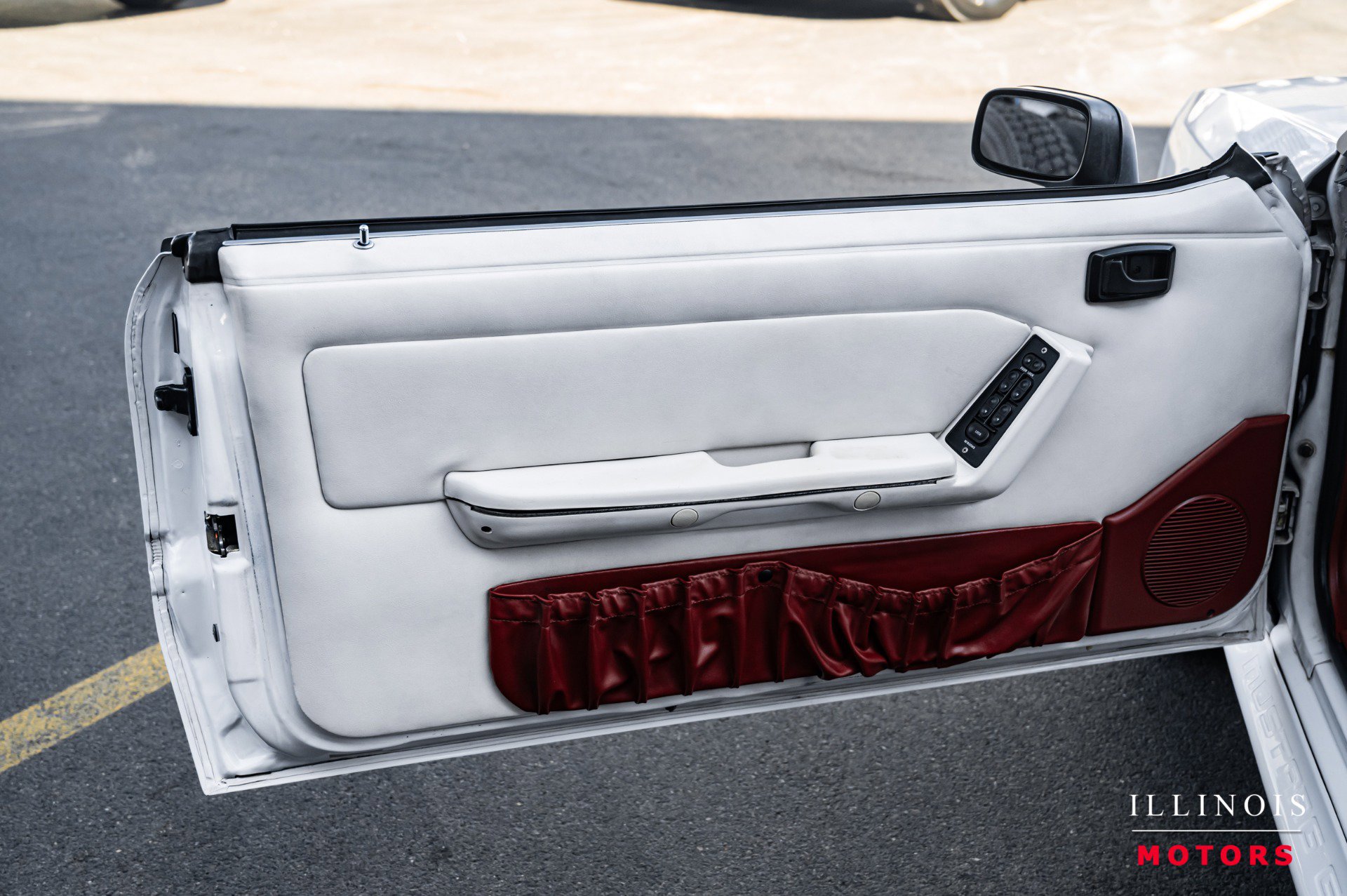 Used 1990 Ford Mustang GT image 14