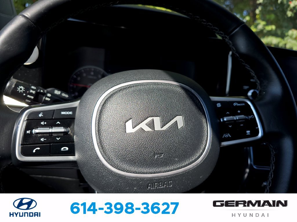 Used 2022 Kia Sorento SX AWD/4WD image 23