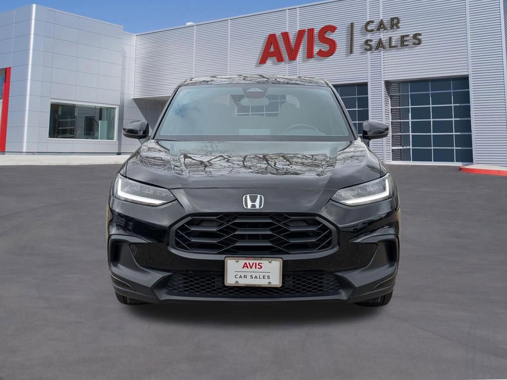Used 2025 Honda HR-V Sport image 2