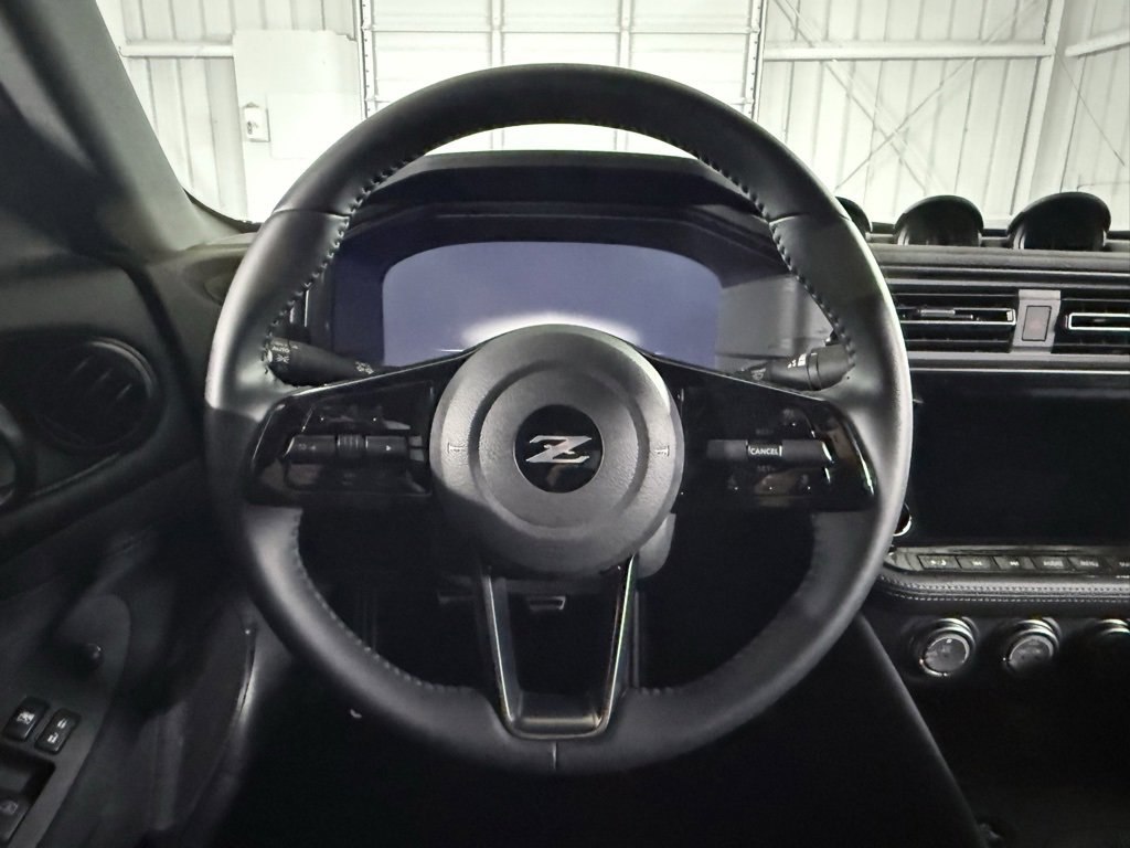 Used 2025 Nissan Z Performance w/ Floor Mat Package image 33