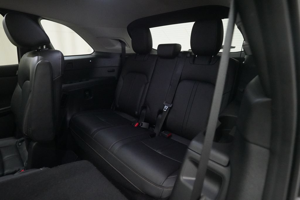 Used 2024 MAZDA CX-90 3.3 Turbo w/ Premium Package AWD/4WD image 17