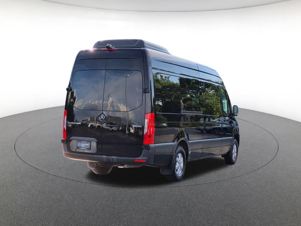 Used 2021 Mercedes-Benz Sprinter 2500 image 5