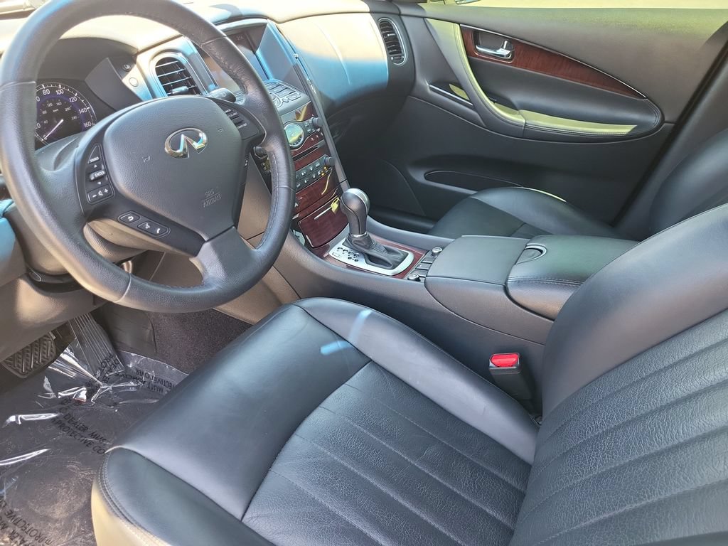 Used 2017 INFINITI QX50 AWD w/ Premium Plus Package image 12