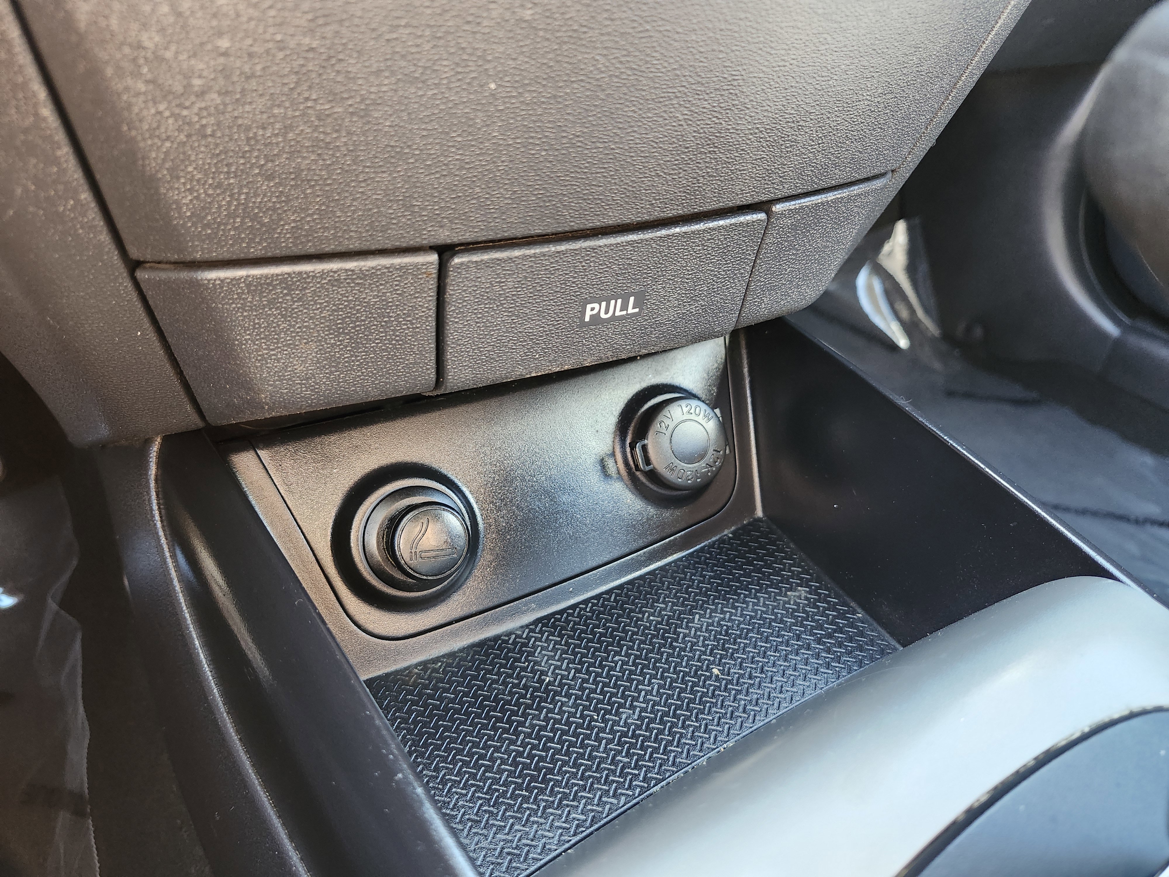 Used 2012 Hyundai Elantra GLS w/ Preferred Pkg image 4