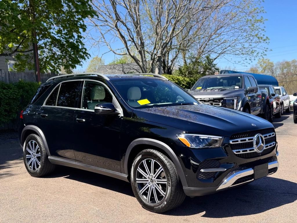 Used 2025 Mercedes-Benz GLE 450 4MATIC image 8