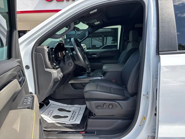 Used 2025 Chevrolet Silverado 1500 ZR2 w/ Technology Package AWD/4WD image 11