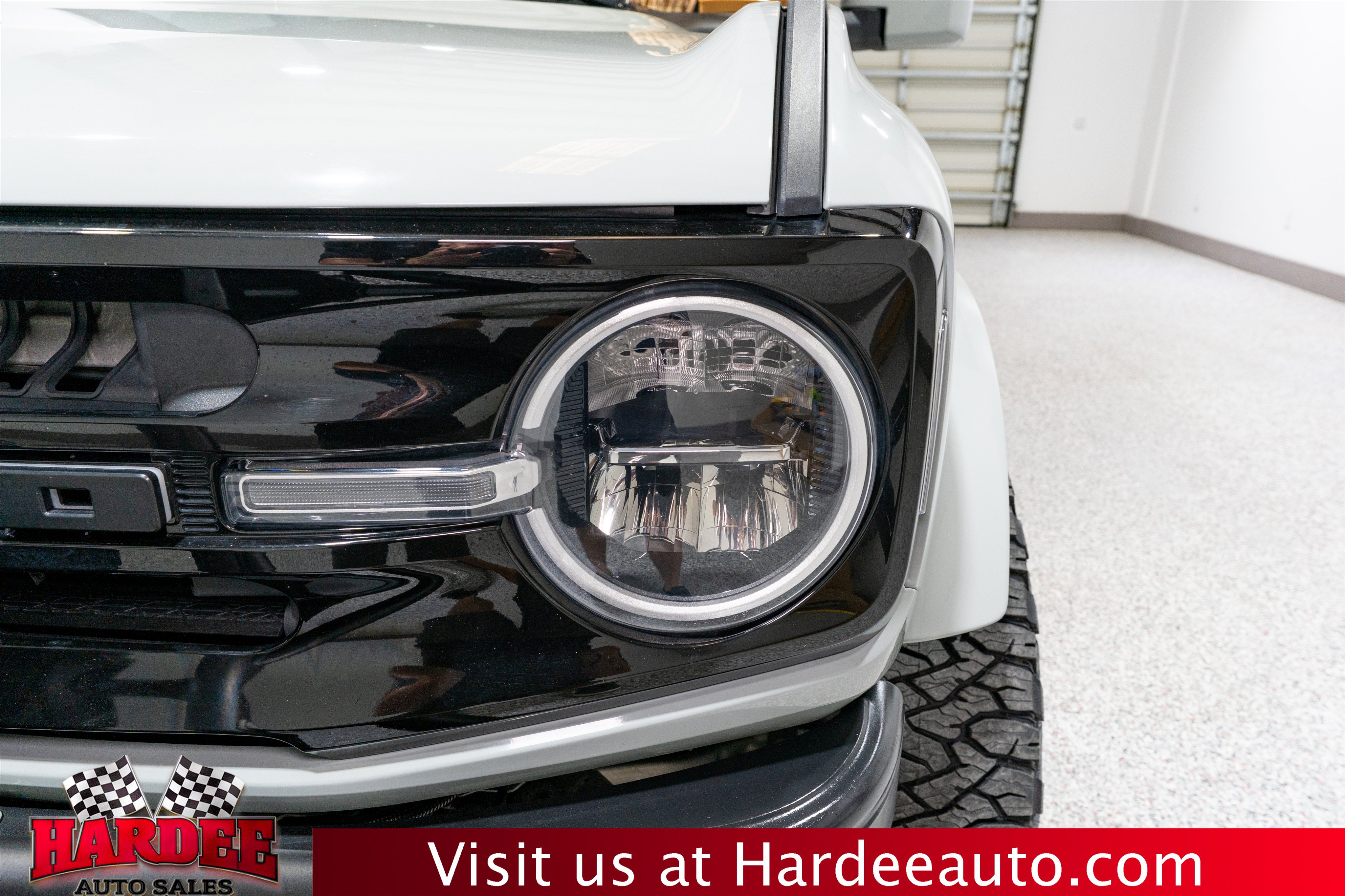 Used 2023 Ford Bronco Outer Banks AWD/4WD image 9