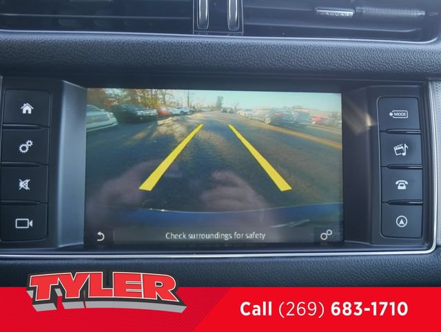 Used 2017 Jaguar XF Premium AWD/4WD image 46