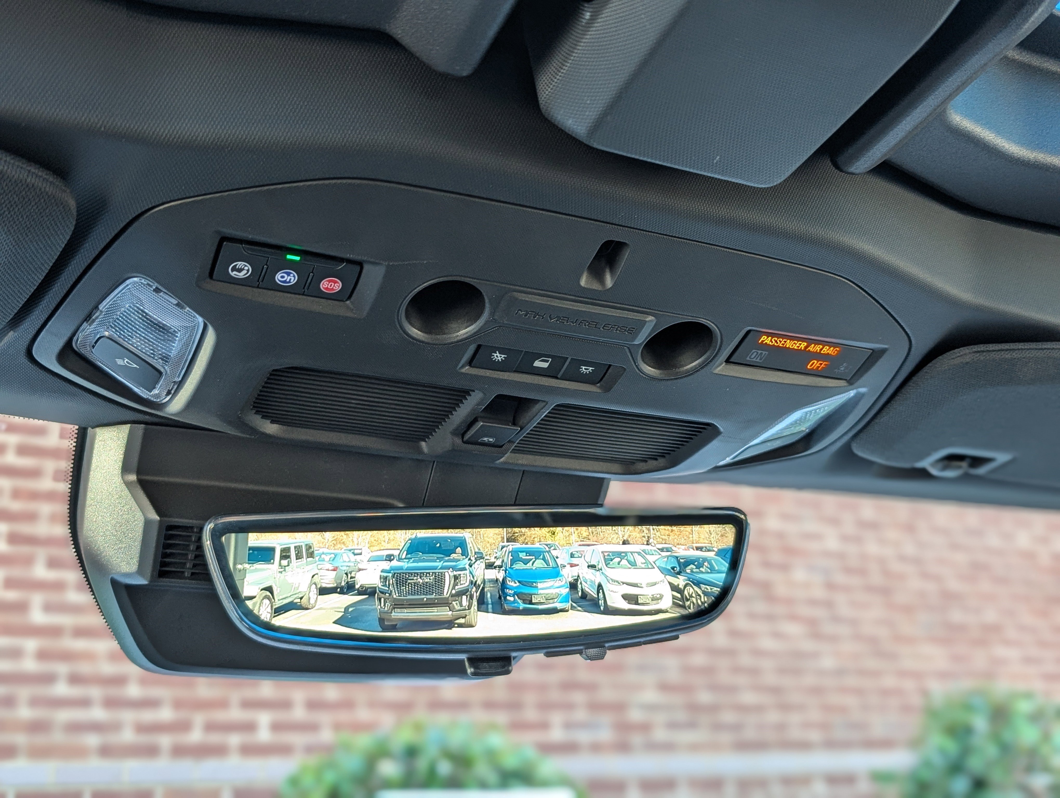 Used 2024 GMC Hummer EV 2X image 31