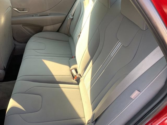 Certified 2024 Hyundai Elantra SEL FWD image 18