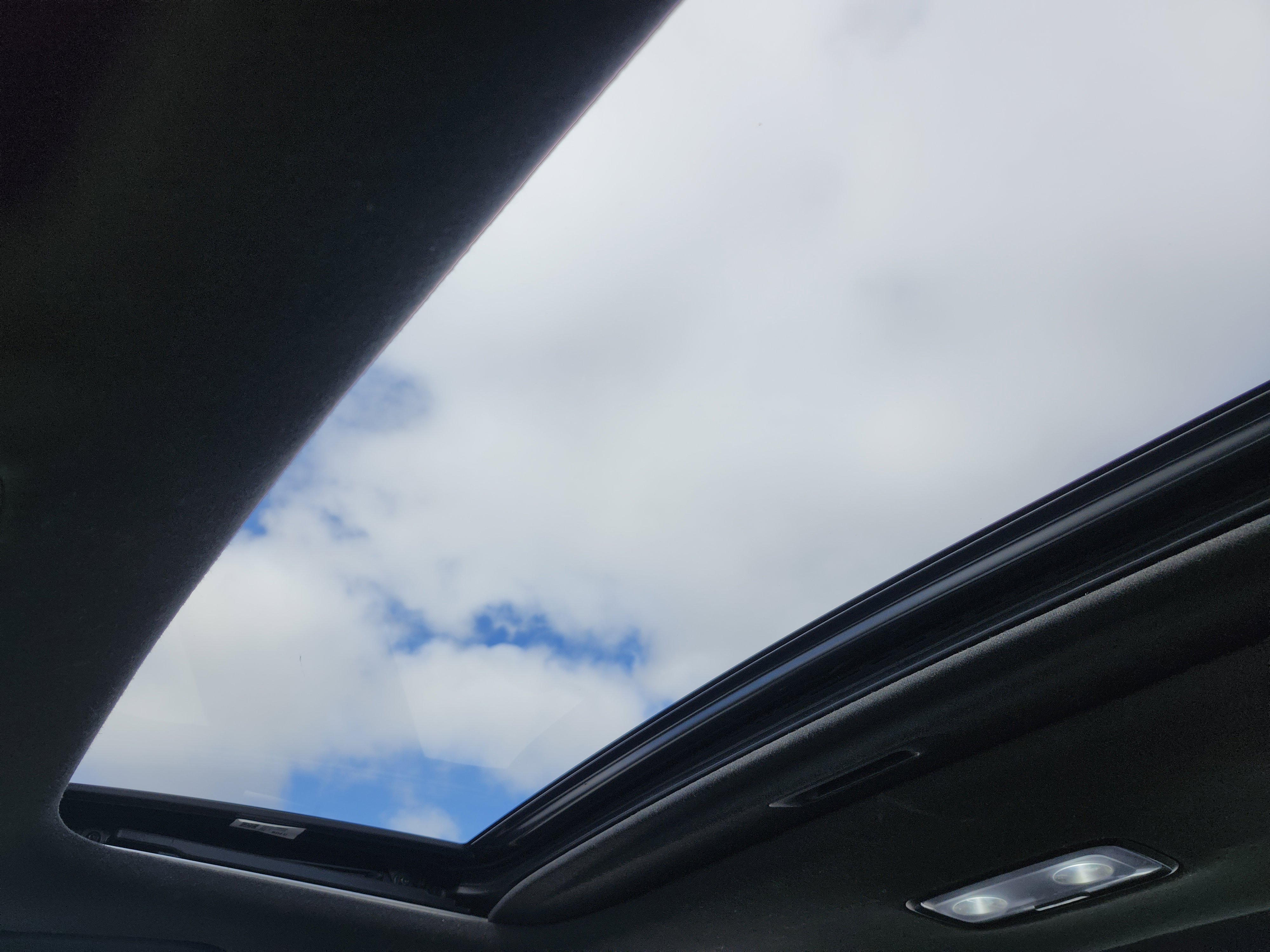 Used 2023 Kia Forte GT image 2