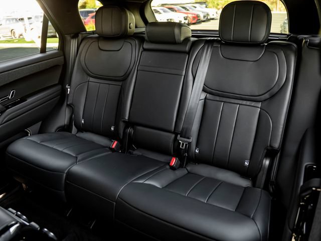 Certified 2025 Land Rover Range Rover Sport Dynamic SE AWD/4WD image 26