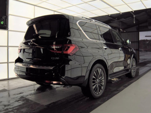 Used 2024 INFINITI QX80 Premium Select w/ Cargo Package RWD image 2