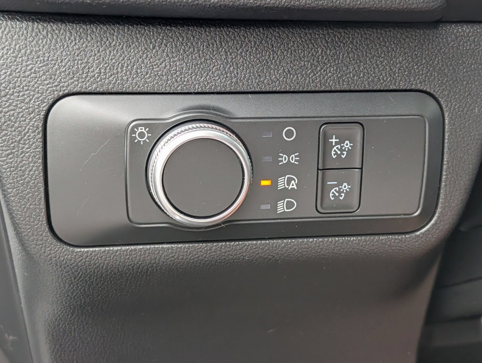 Used 2021 Ford Escape S FWD image 9