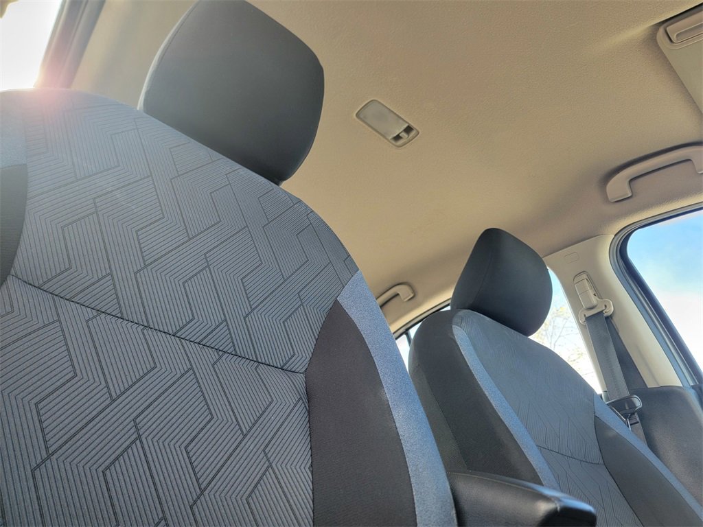 Used 2023 Nissan Versa SV image 23