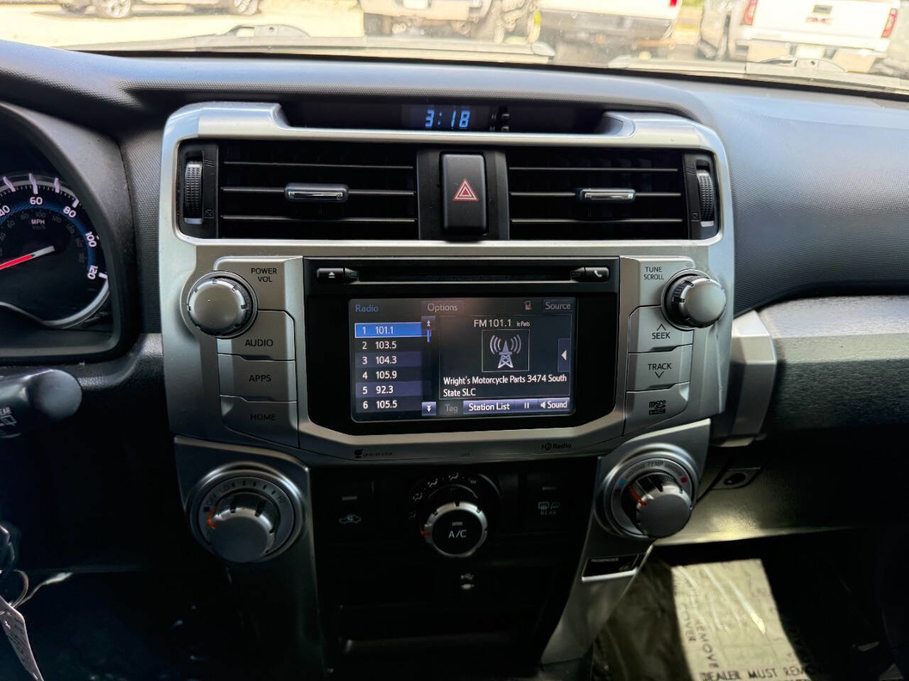 Used 2015 Toyota 4Runner SR5 Premium AWD/4WD image 39