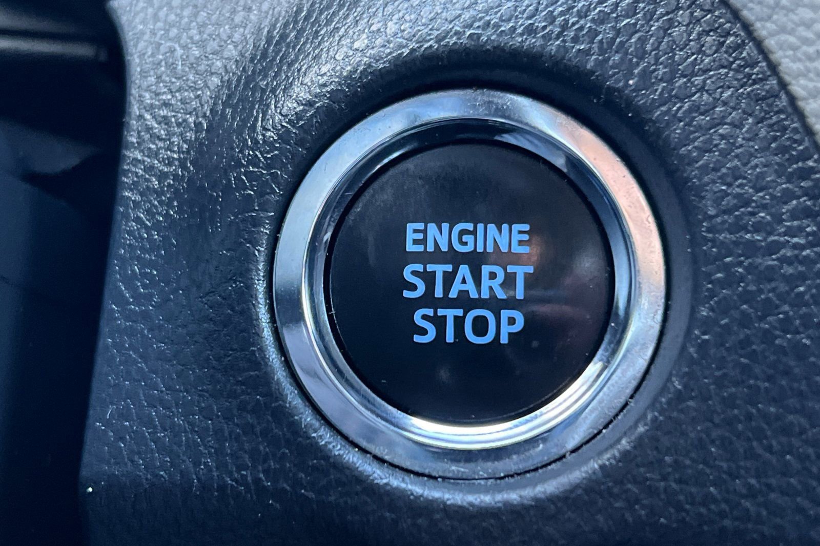 Certified 2022 Toyota RAV4 XLE Premium image 22