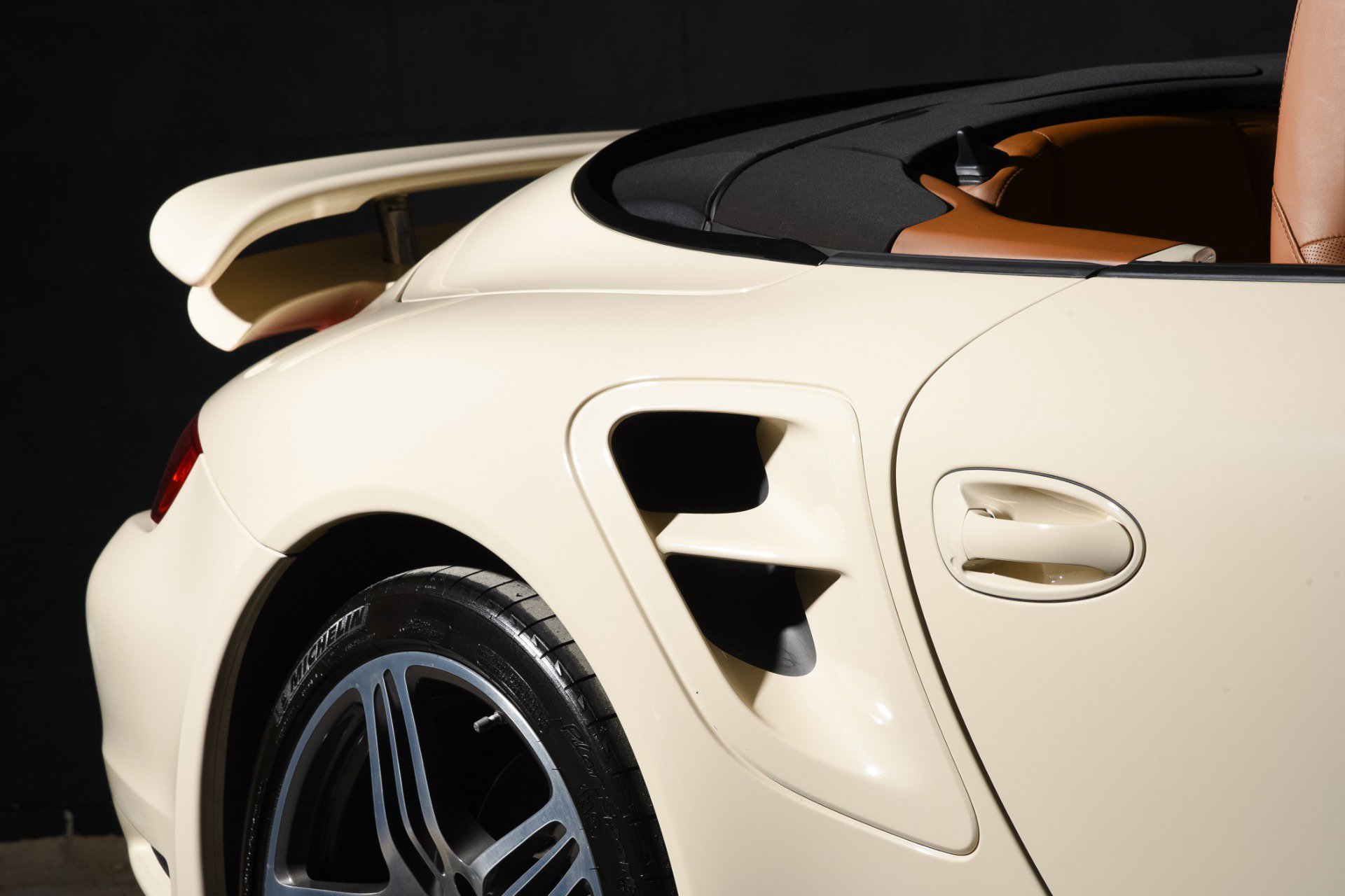 Used 2009 Porsche 911 Turbo image 39