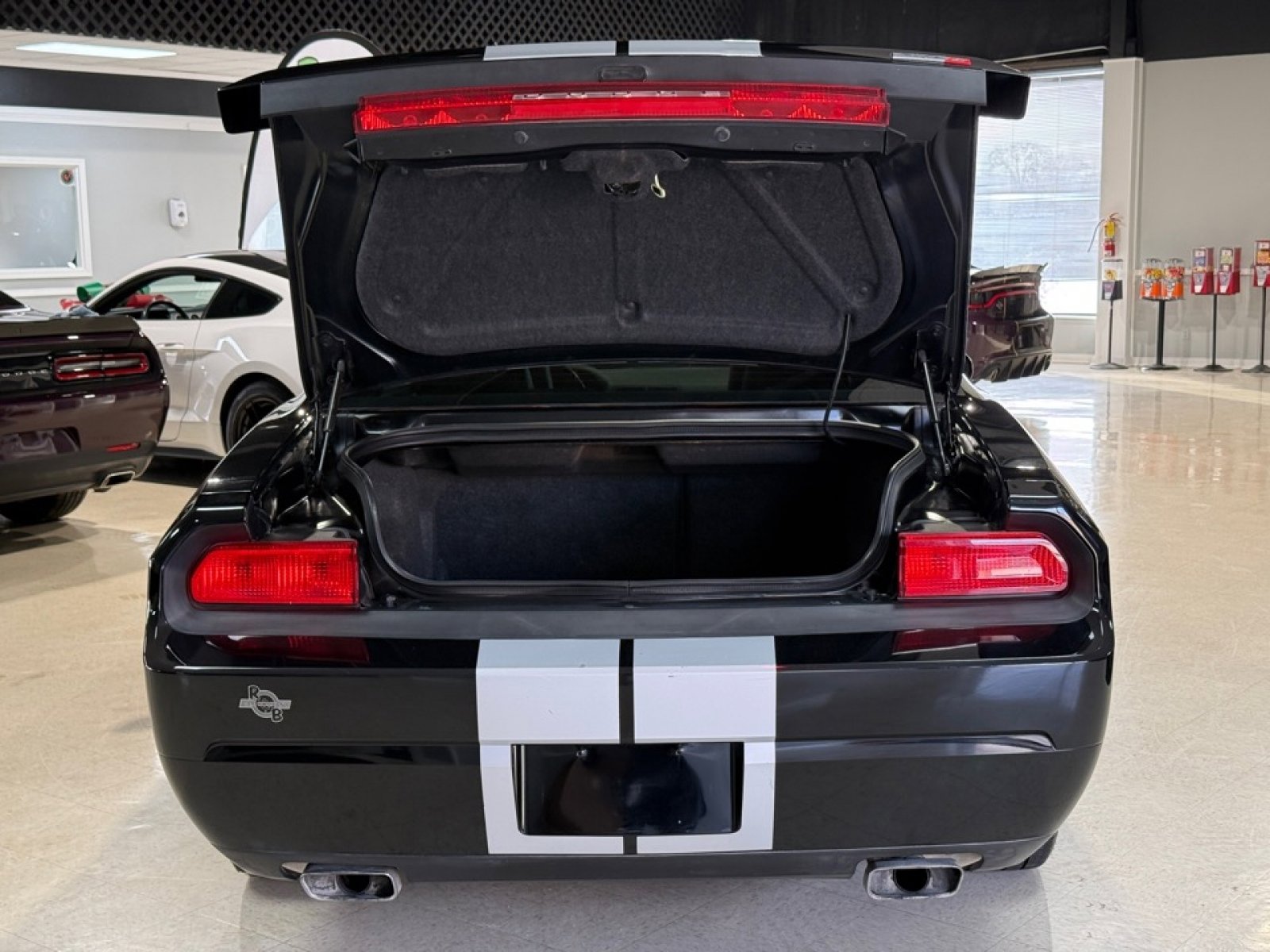 Used 2012 Dodge Challenger SRT8 w/ Premium Sound Group image 23