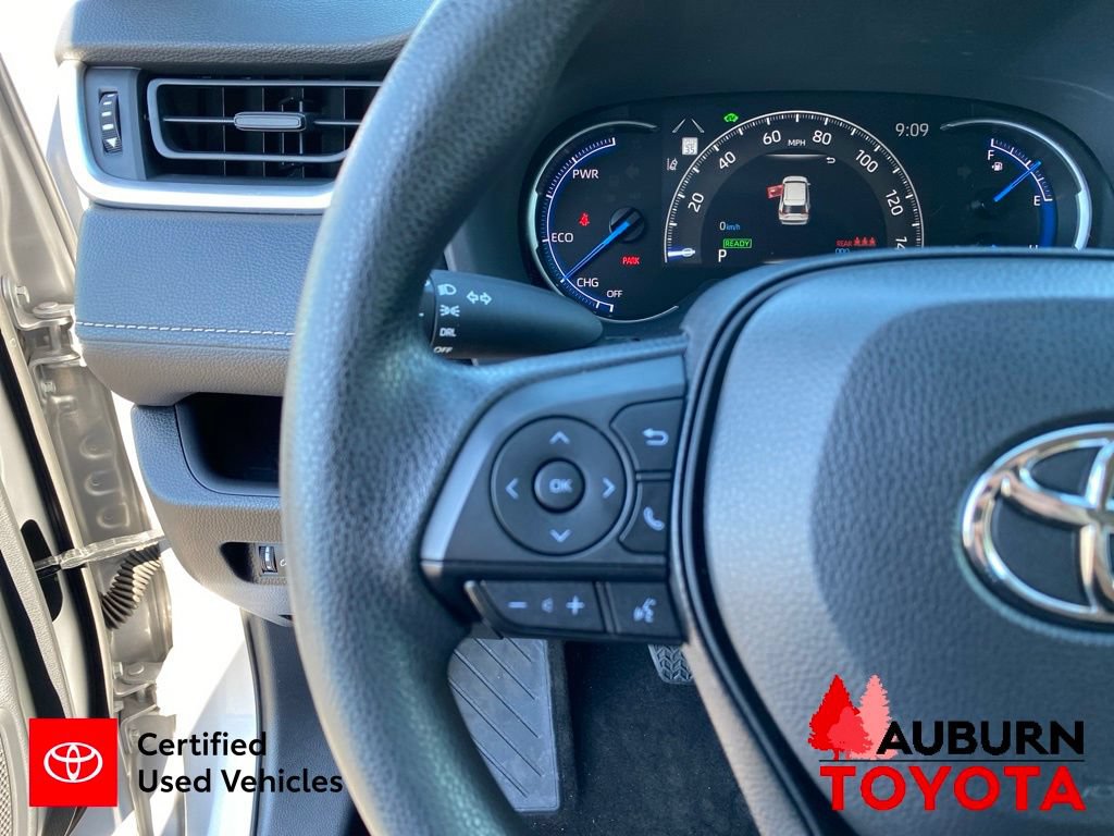 Certified 2024 Toyota RAV4 LE AWD/4WD image 36