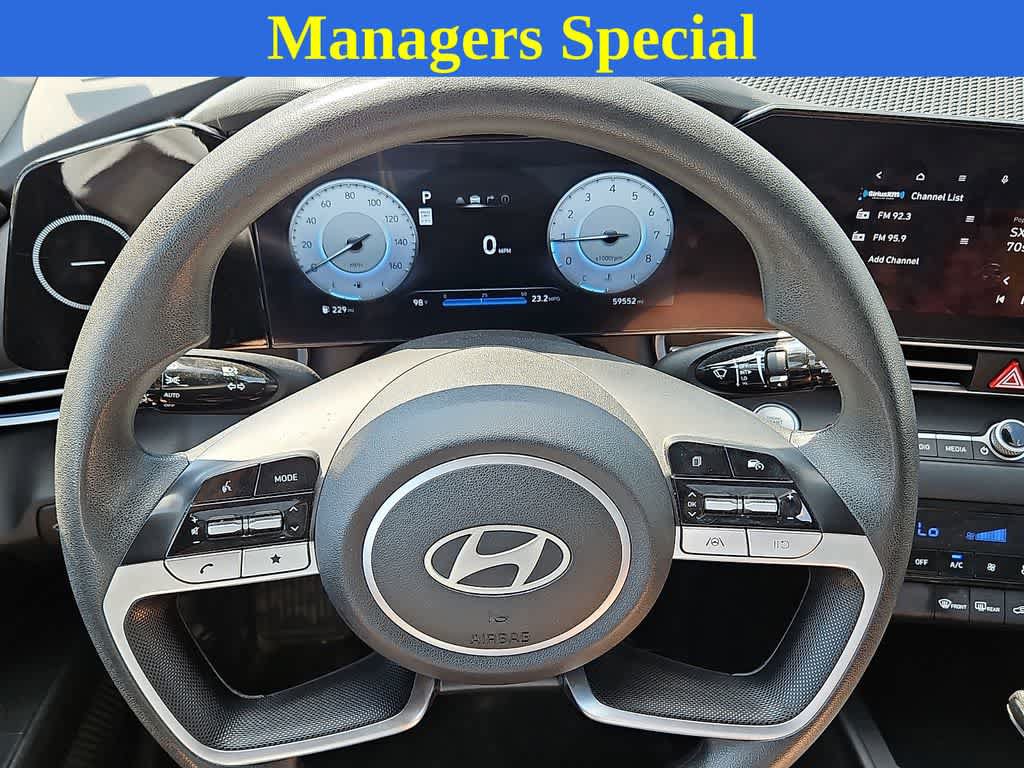 Used 2024 Hyundai Elantra SEL FWD image 19