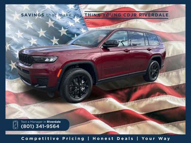 Used 2025 Jeep Grand Cherokee L Altitude image 8