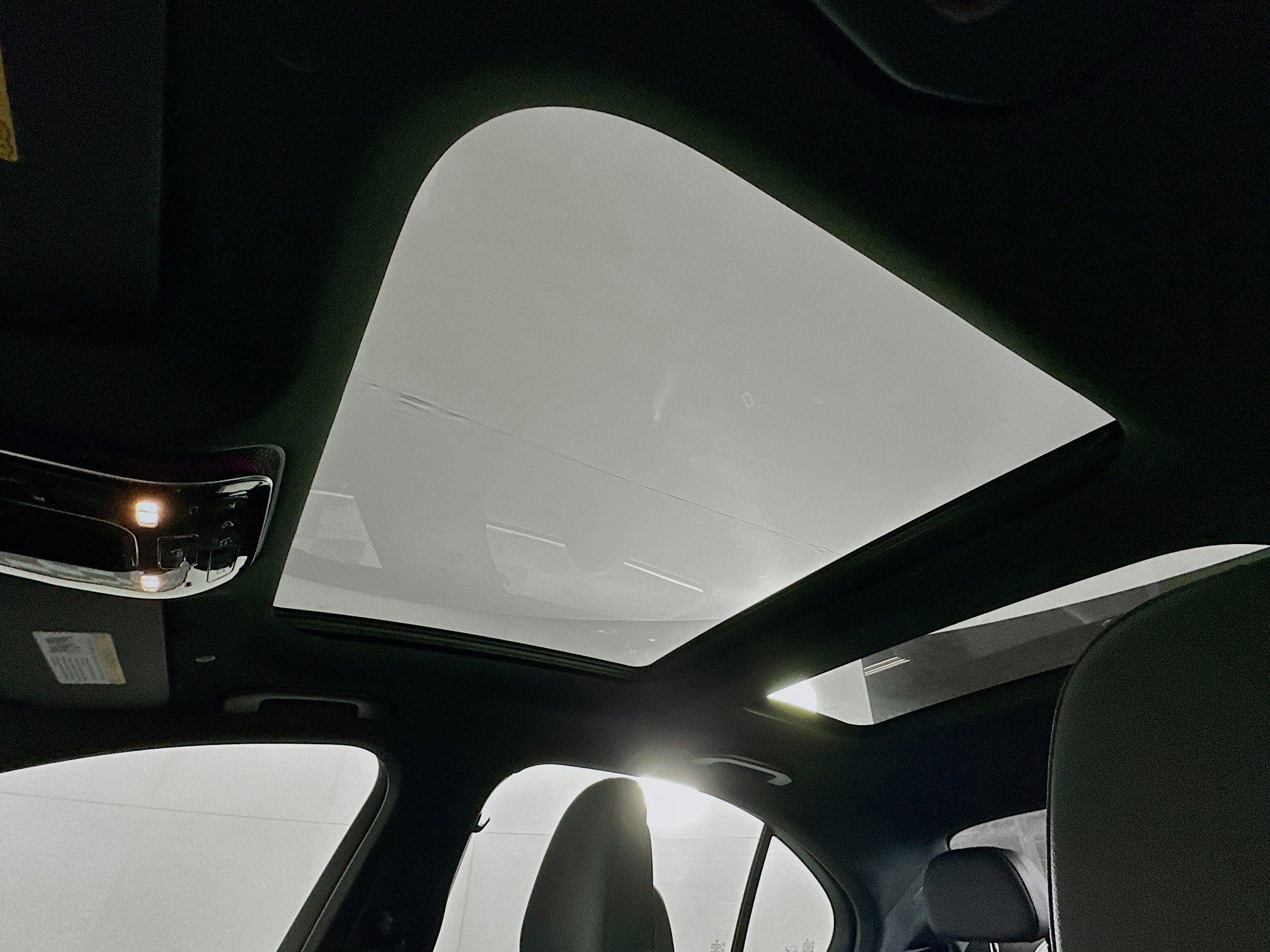 Used 2025 Mercedes-Benz C 300 4MATIC Sedan image 25