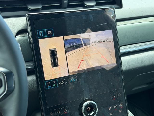 New 2026 GMC Terrain AT4 w/ Technology Package II AWD/4WD image 31