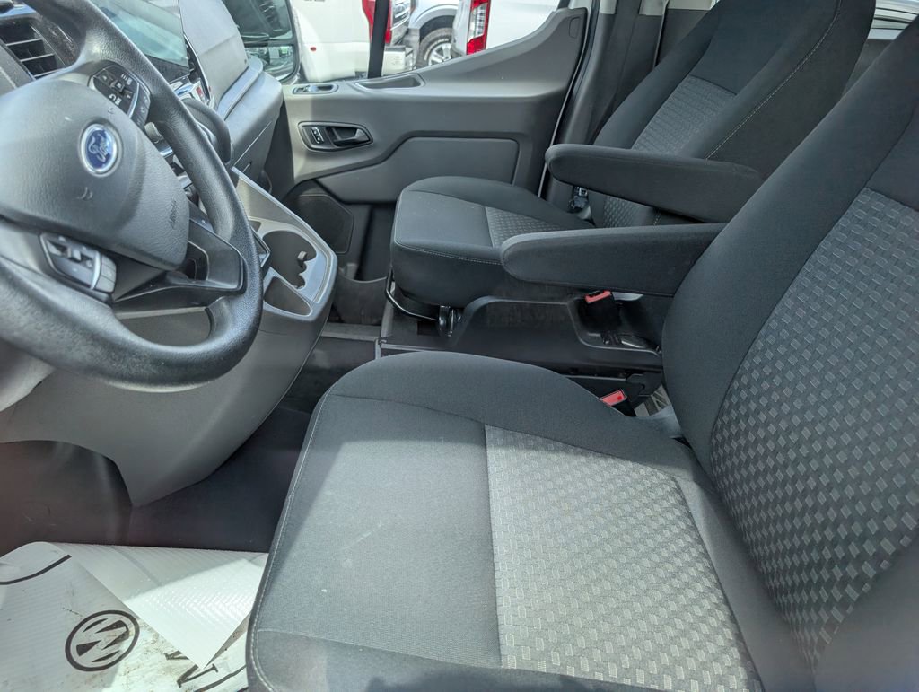 Used 2023 Ford Transit 350 XLT image 11