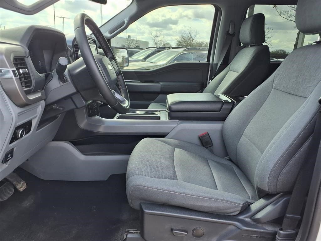 Used 2024 Ford F150 XLT w/ FX4 Off-Road Package image 11