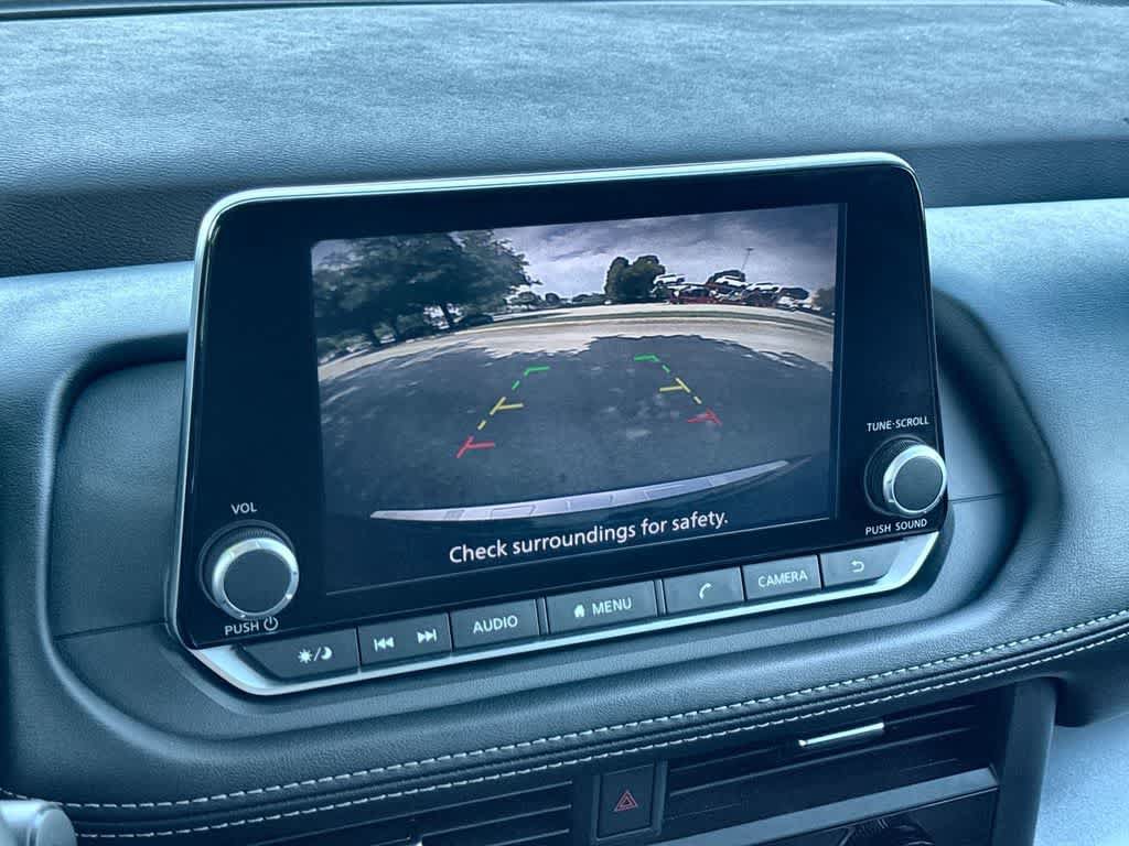 Used 2023 Nissan Rogue SV FWD image 19