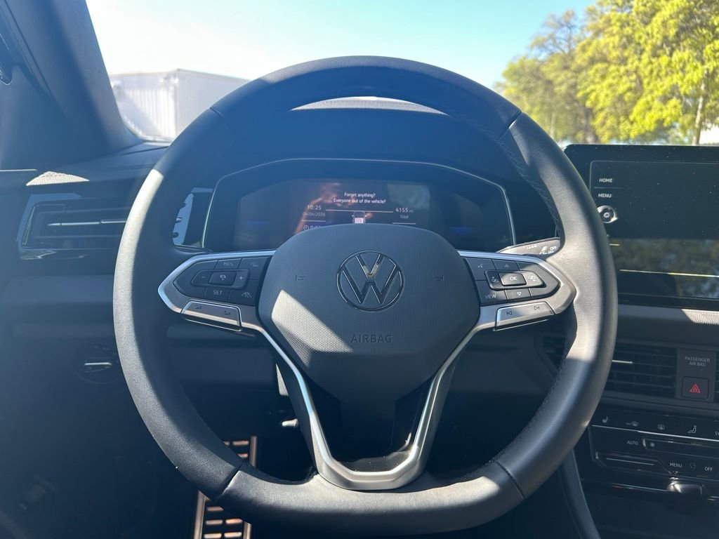 Used 2025 Volkswagen Jetta Sport image 19