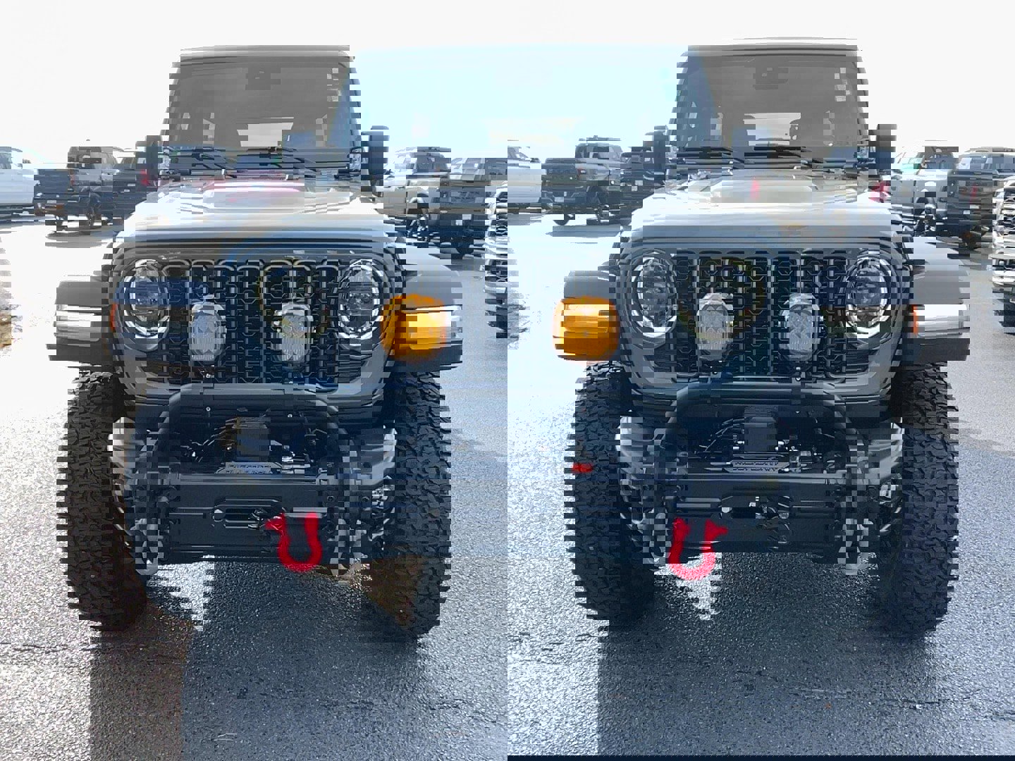 Used 2024 Jeep Wrangler Unlimited Rubicon image 2