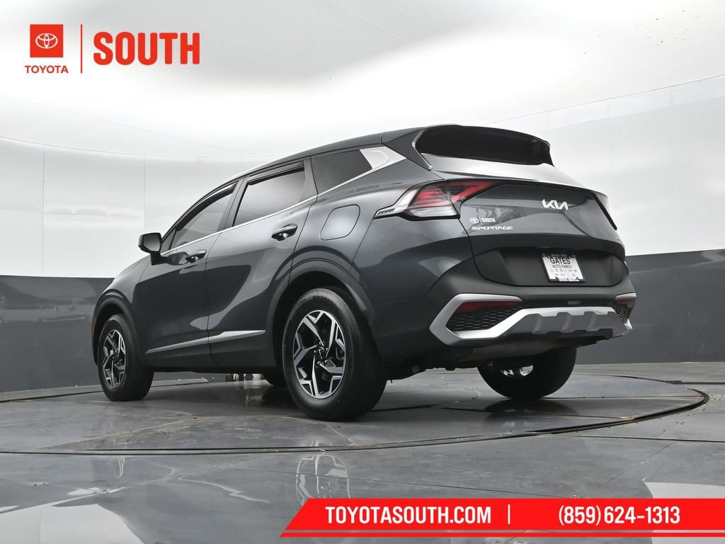 Used 2024 Kia Sportage LX image 41