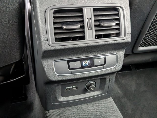 Certified 2023 Audi Q5 2.0T Premium w/ Convenience Package image 20