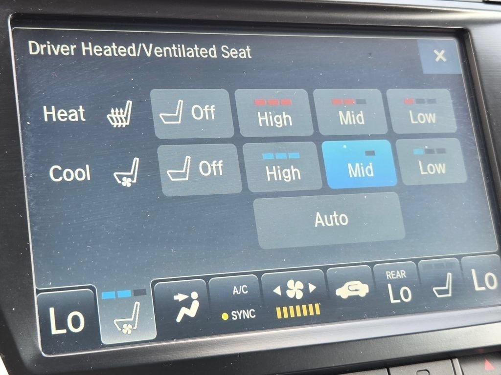 Used 2020 Acura MDX w/ Advance Package FWD image 11
