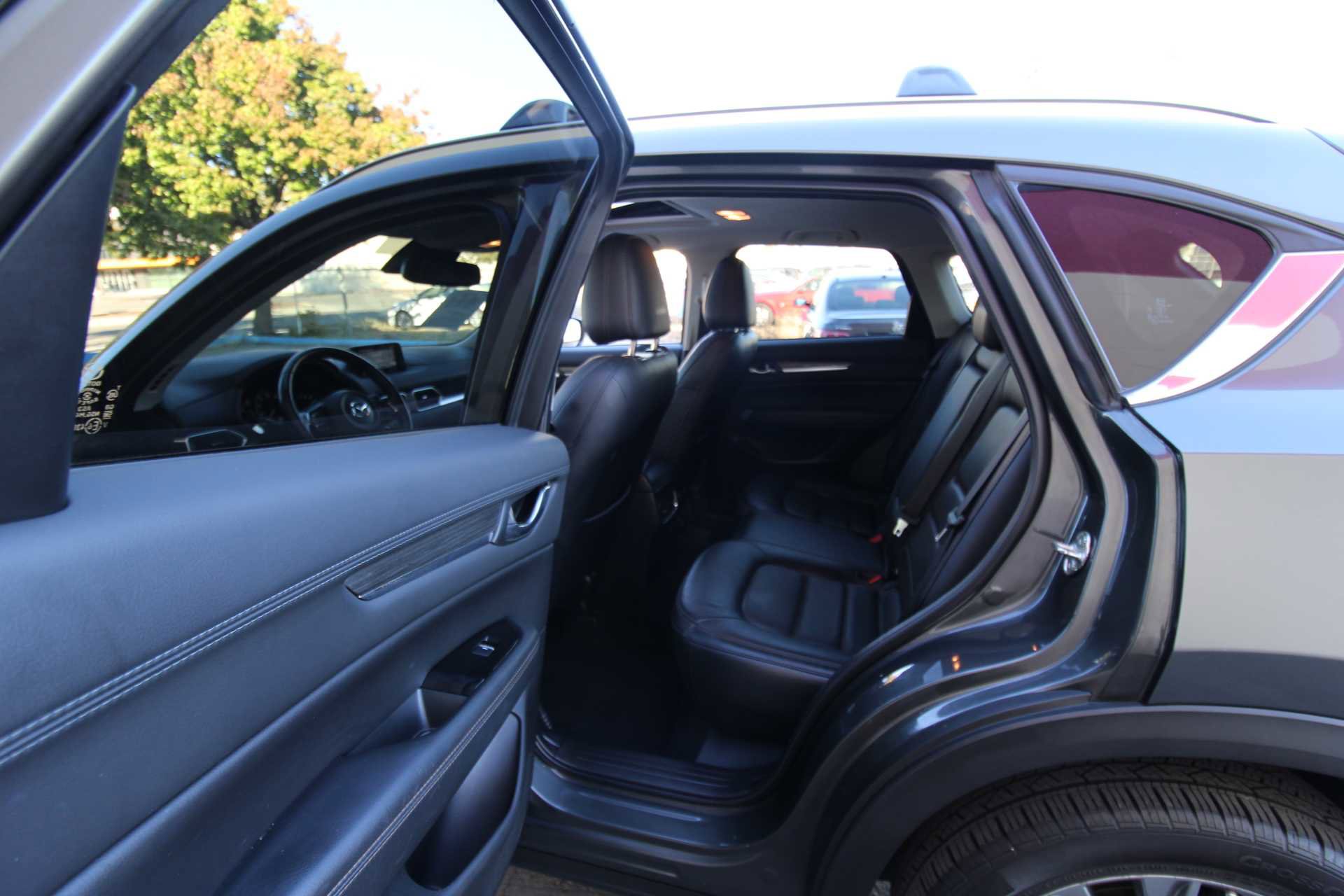 Used 2019 MAZDA CX-5 Grand Touring w/ GT Premium Package image 18