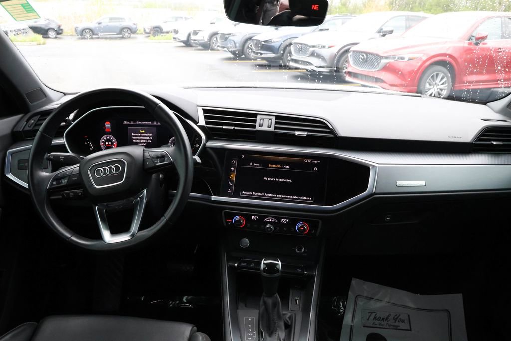 Used 2020 Audi Q3 2.0T Premium Plus AWD/4WD image 25