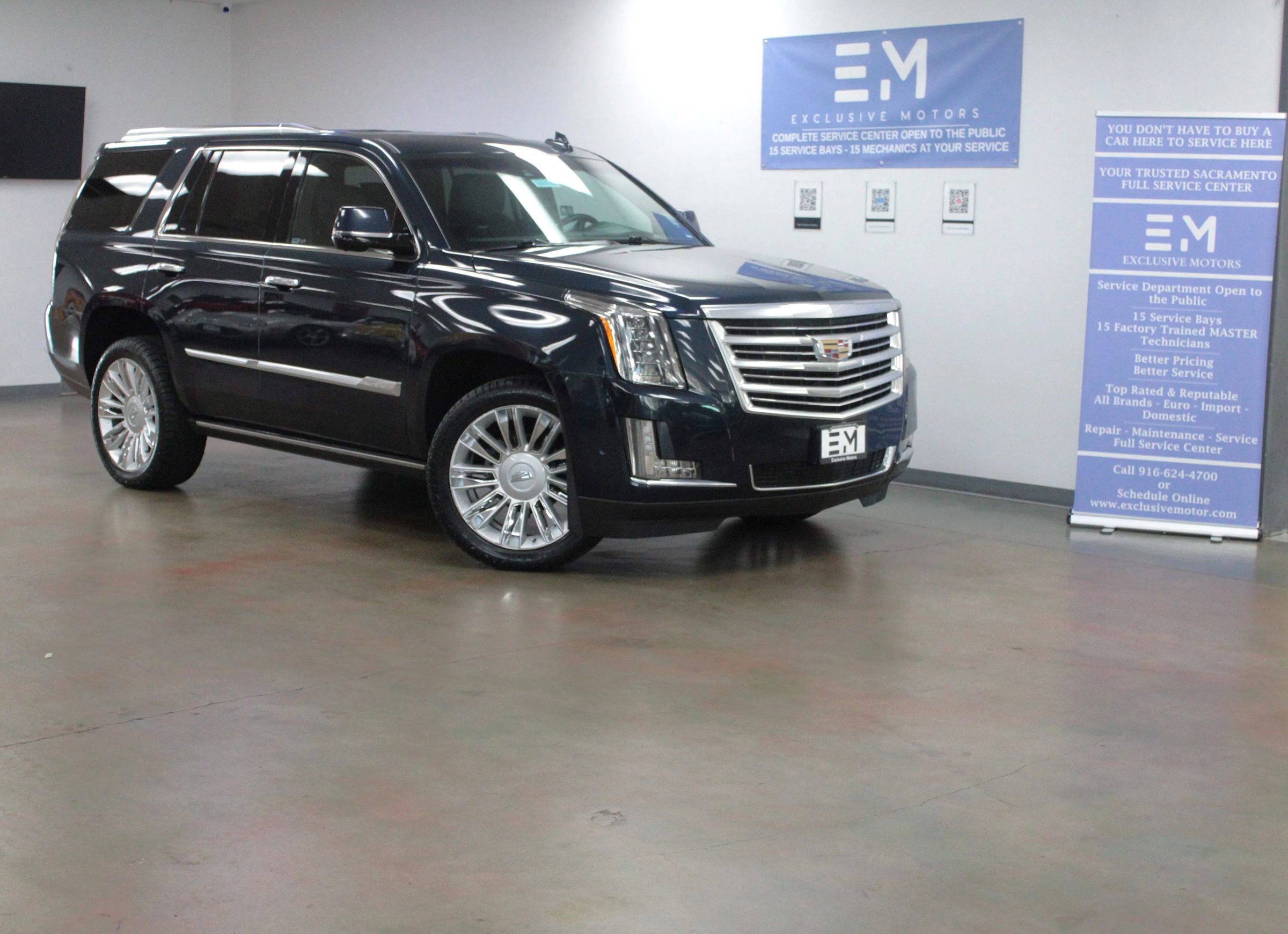 Used 2019 Cadillac Escalade Platinum