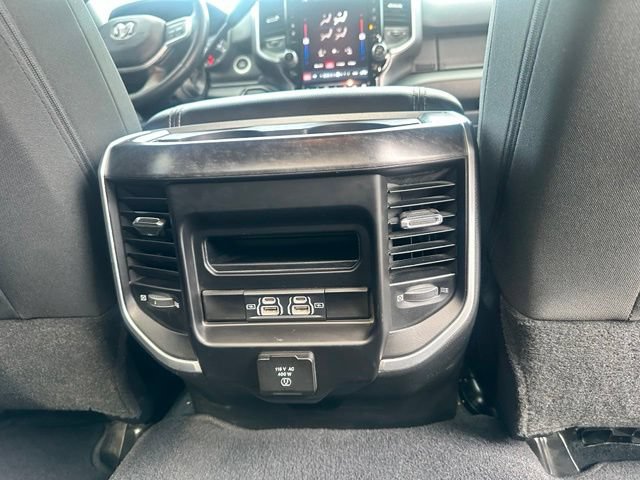 Used 2022 RAM 2500 Big Horn w/ Level C Equiment Group AWD/4WD image 18