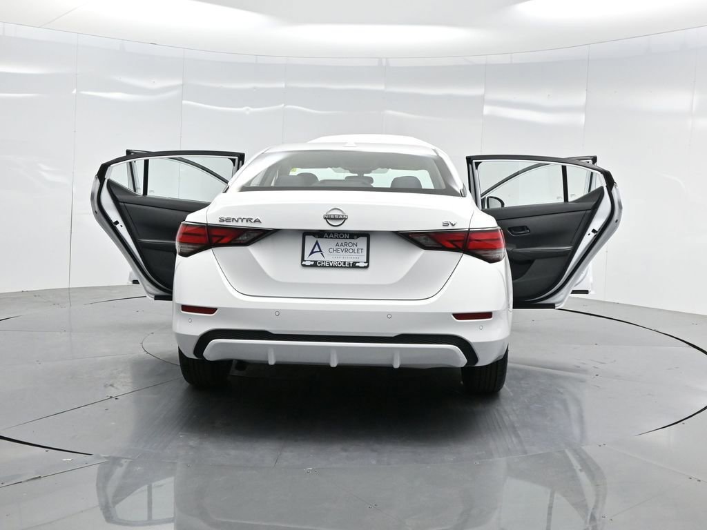 Used 2024 Nissan Sentra SV image 44