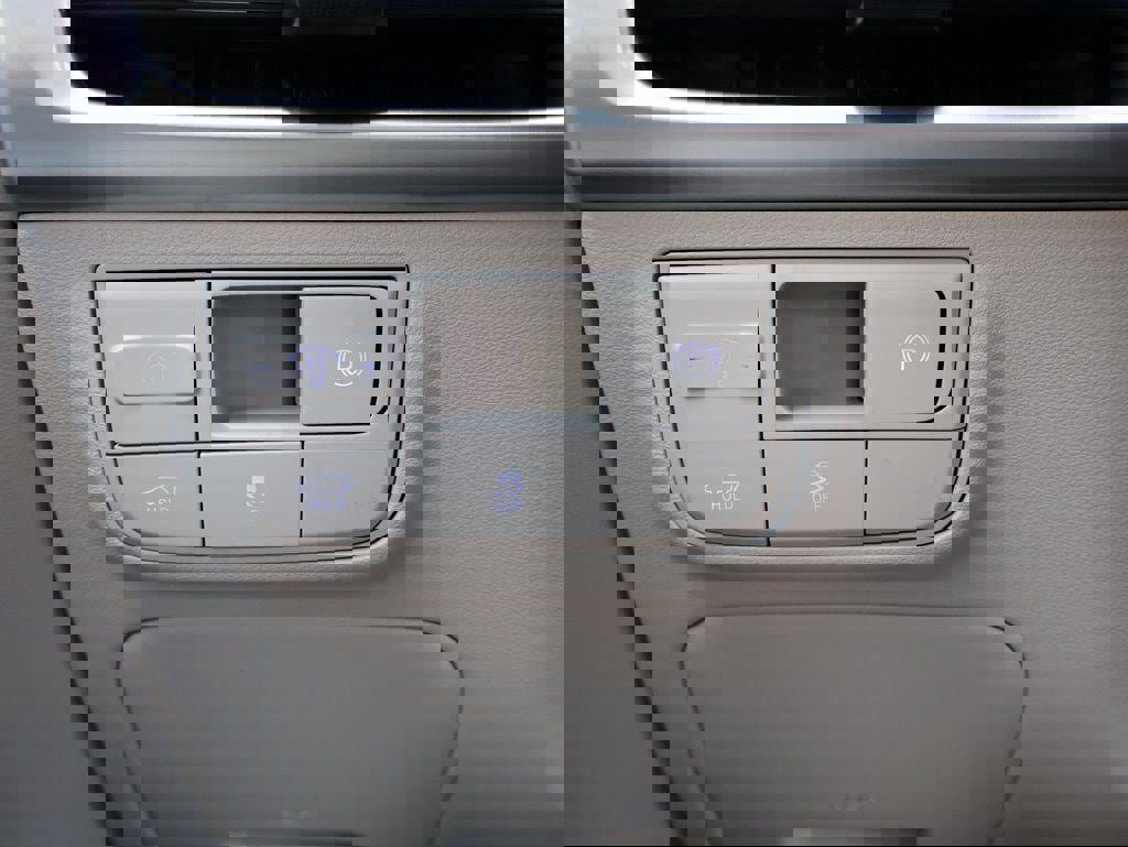 New 2026 Hyundai Tucson Limited image 33