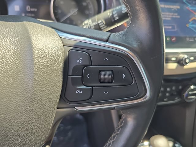 Certified 2022 Buick Encore GX Essence w/ Advanced Technology Package FWD image 26