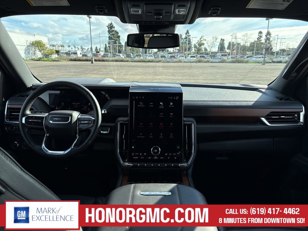 Used 2025 GMC Yukon Denali image 27