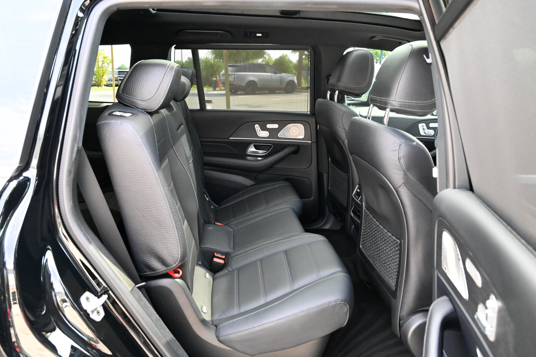 Used 2021 Mercedes-Benz GLS 580 4MATIC image 54