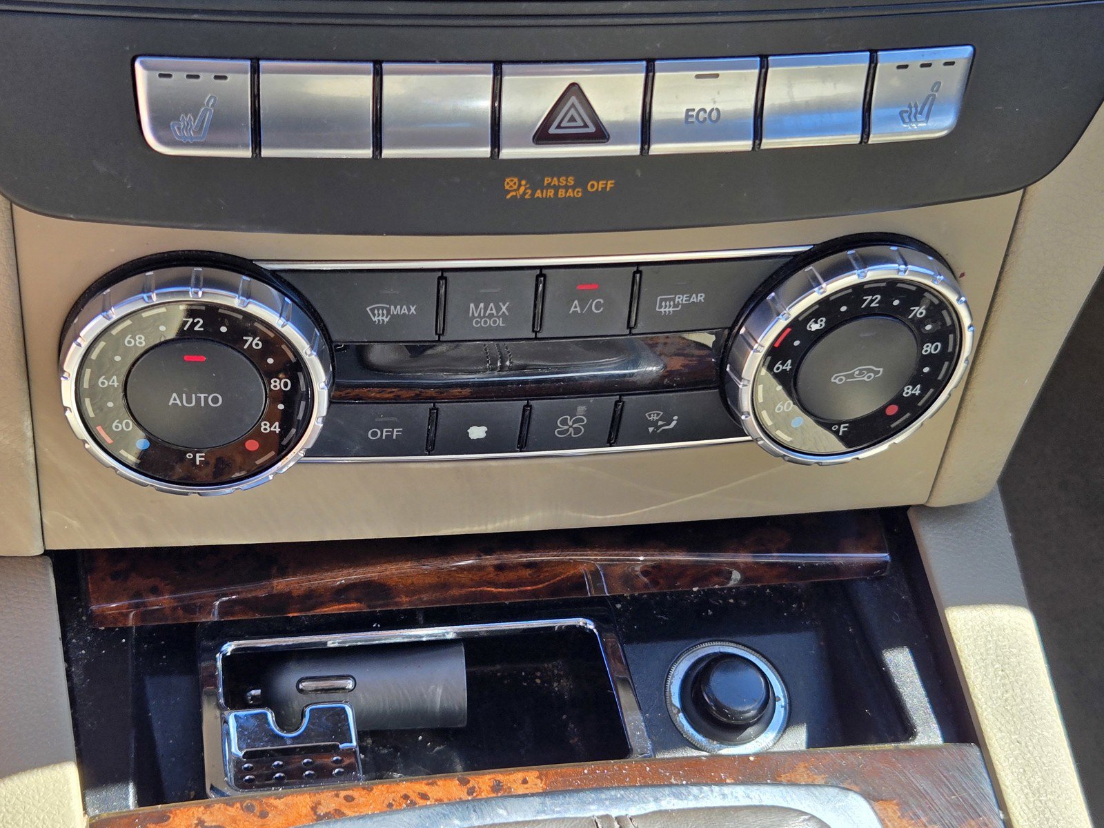 Used 2013 Mercedes-Benz C 300 4MATIC Sedan image 19