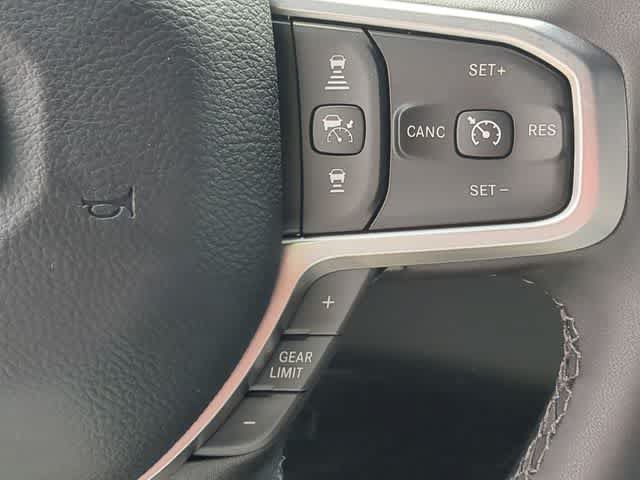 New 2026 RAM 3500 Big Horn AWD/4WD image 25